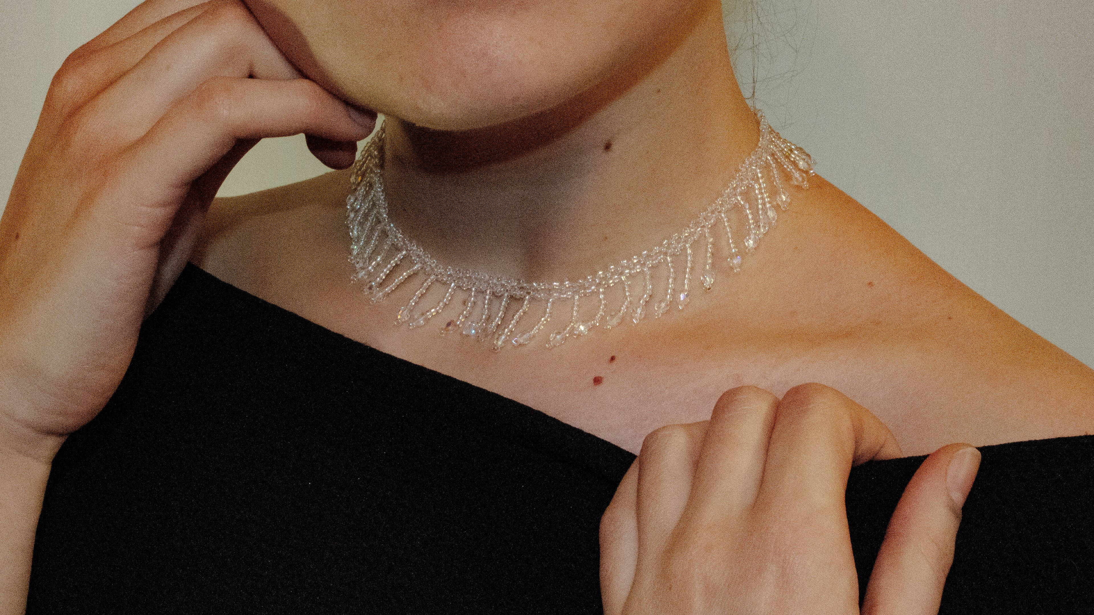 Collier Perles Frange Blanc Transparent