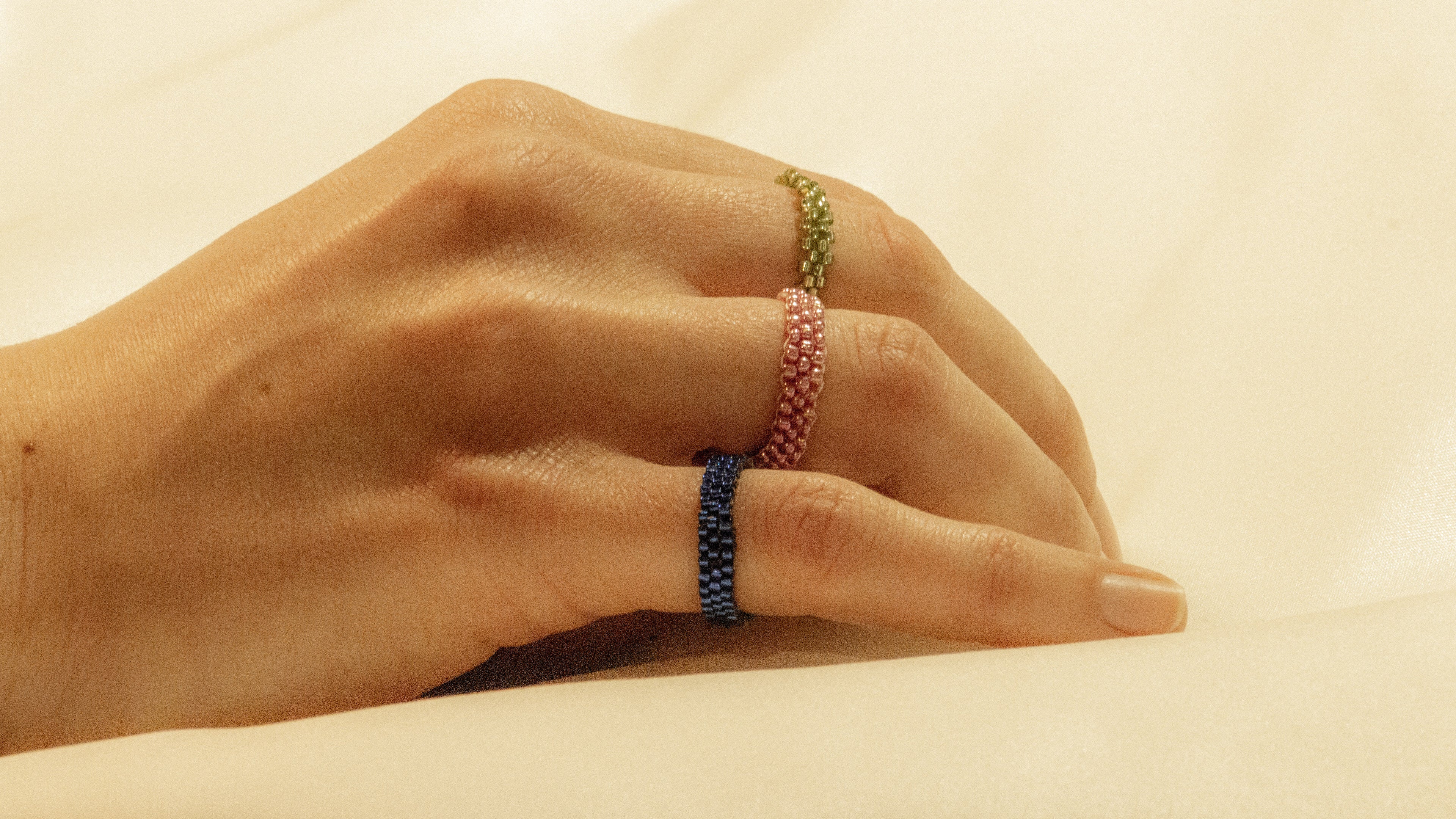 Bague Tissée SImple Coloris Variés