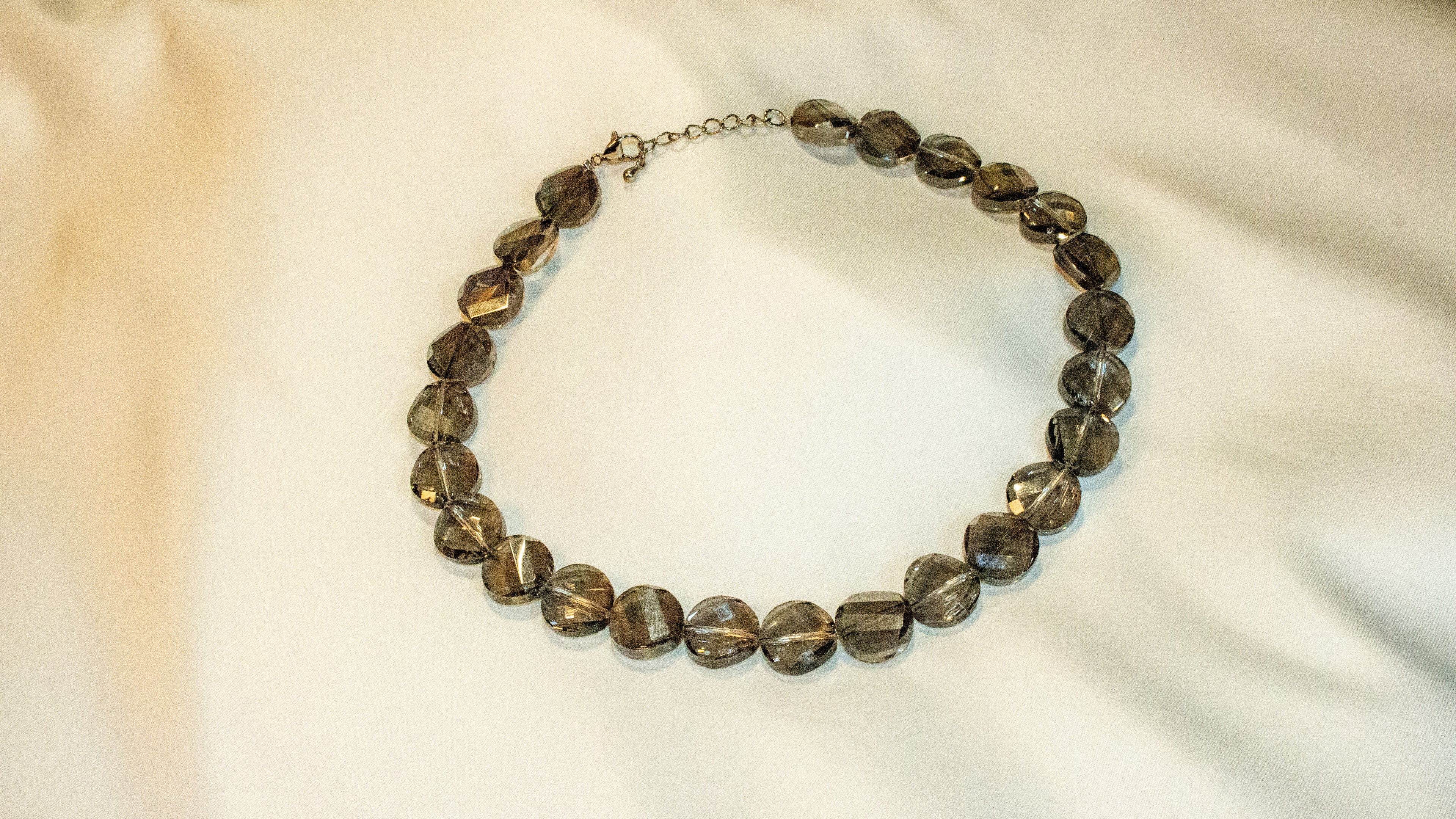 Collier Perles Grises